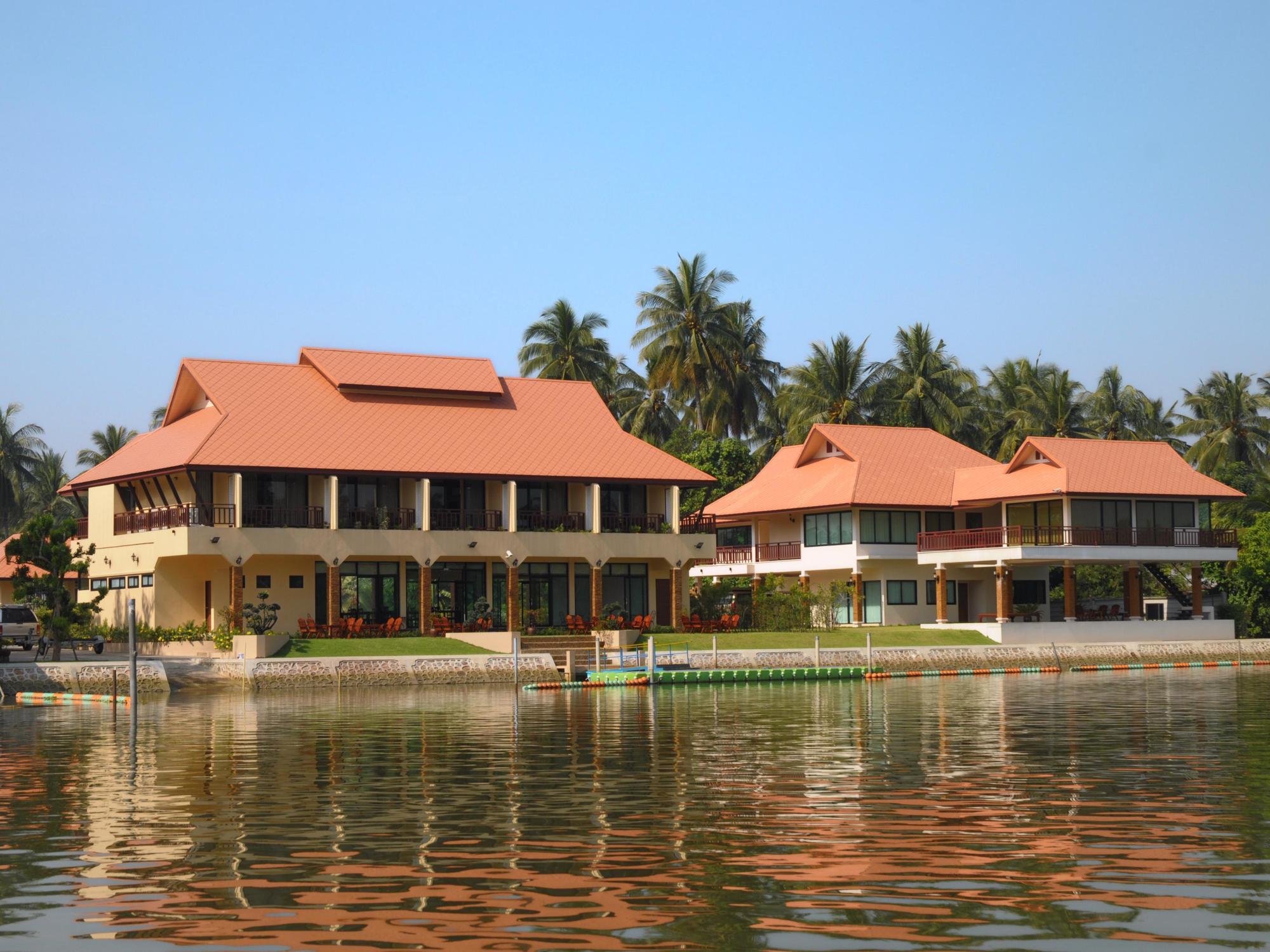 Maeklong Marina Resort Ratchaburi Esterno foto