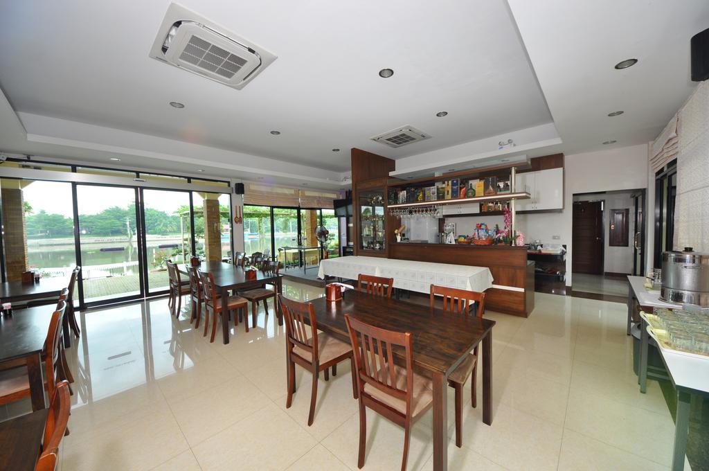 Maeklong Marina Resort Ratchaburi Esterno foto